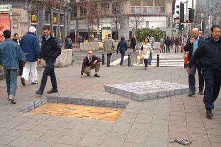 julian beever optical illusion pavement art